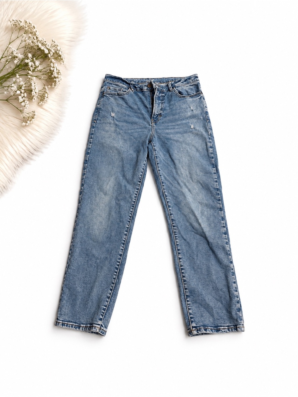 a.n.a Women's Light Blue Straight Leg Jeans